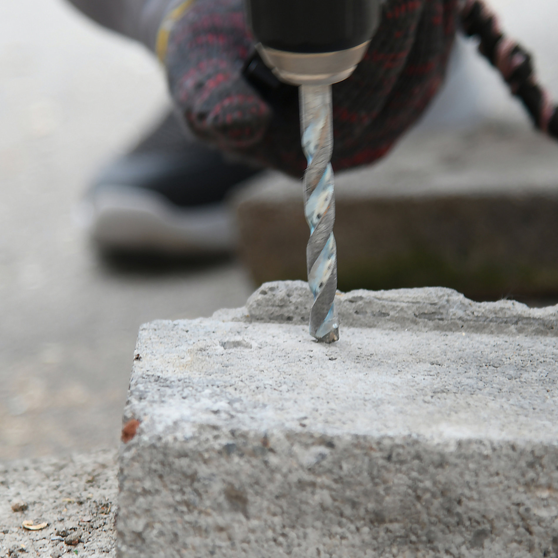 Ударная дрель-шуруповерт, 60 Нм, 2х2,5Ач, ЗУ, кейс X2 20В