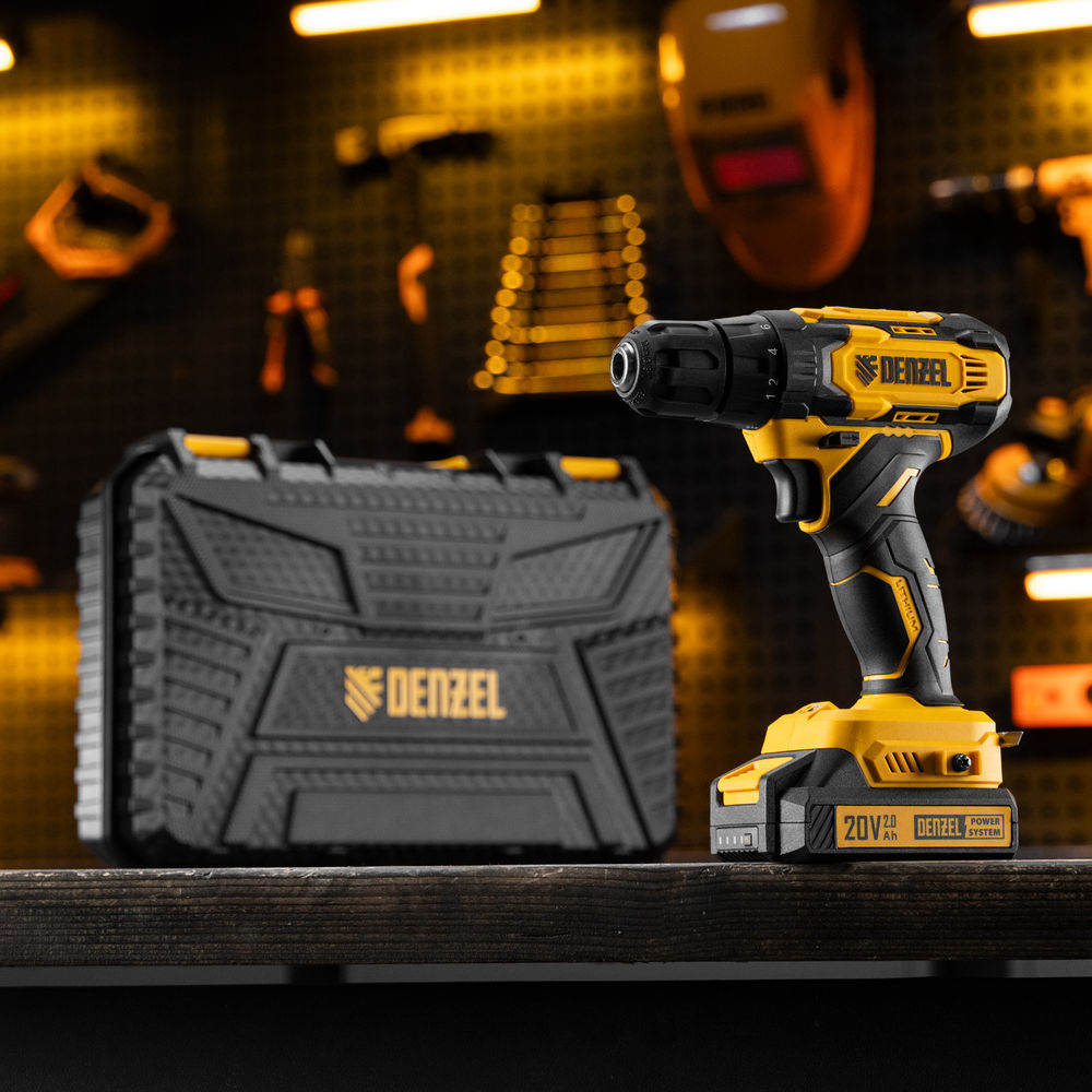 Дрель-шуруповерт аккумуляторная CDQ-20, Li-Ion, 20 В// Denzel (26118)