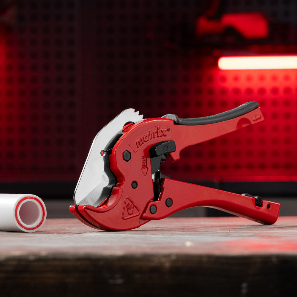 Ножницы для резки изделий из ПВХ, D до 42 мм, обрезиненная опорная рукоятка, порошковое покрытие рукояток Matrix (78412)