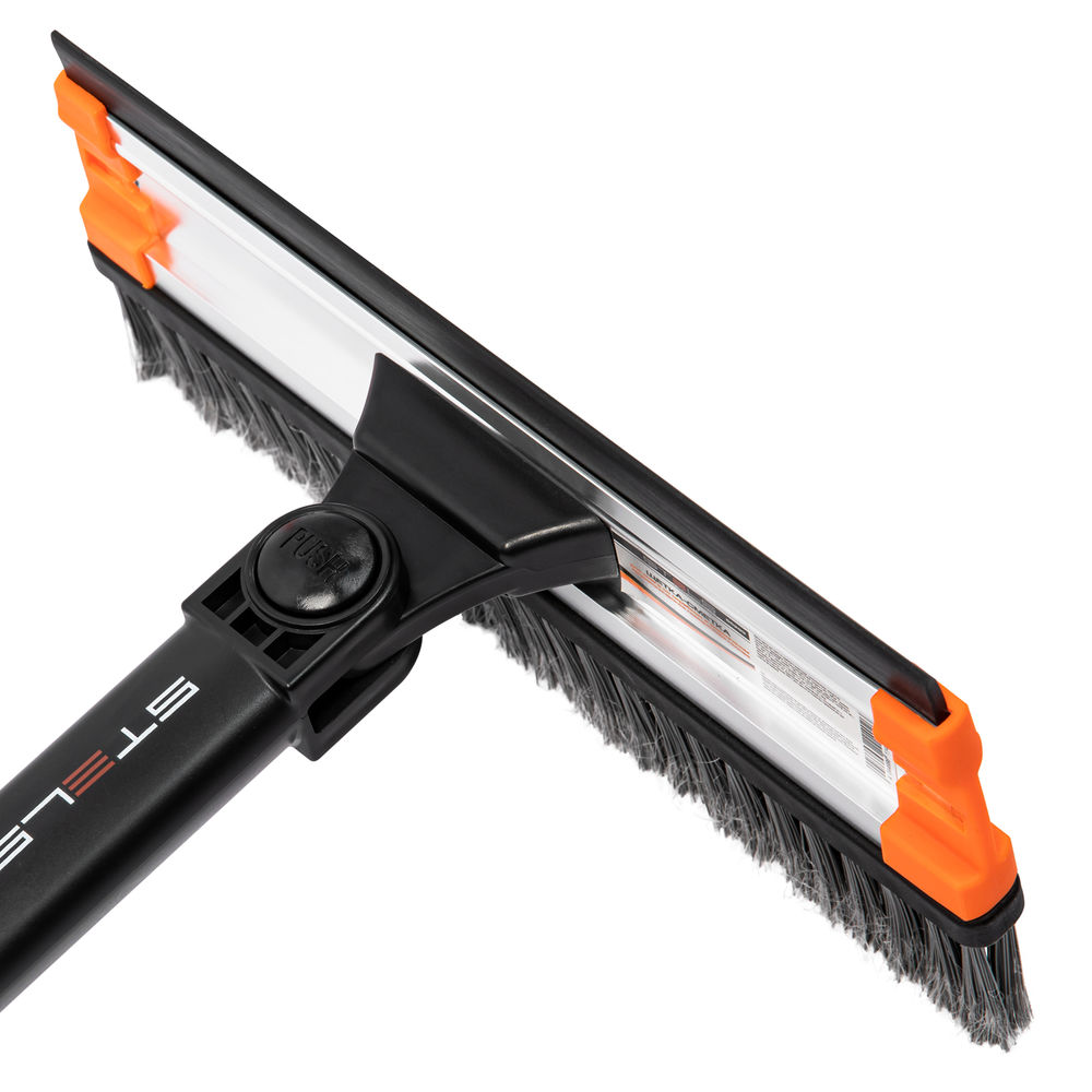 Щетка-сметка для снега со скребком и водосгоном, телескопическая, поворотная голова Stels (55299)