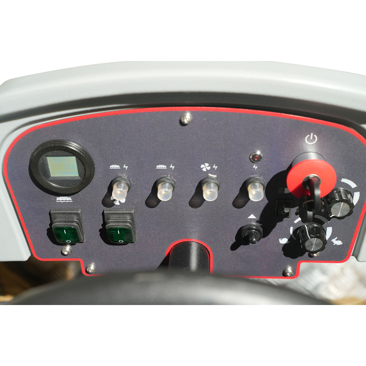 Поломоечная машина аккумуляторная с сиденьем EVOline SDB 860 T (без АКБ и ЗУ)