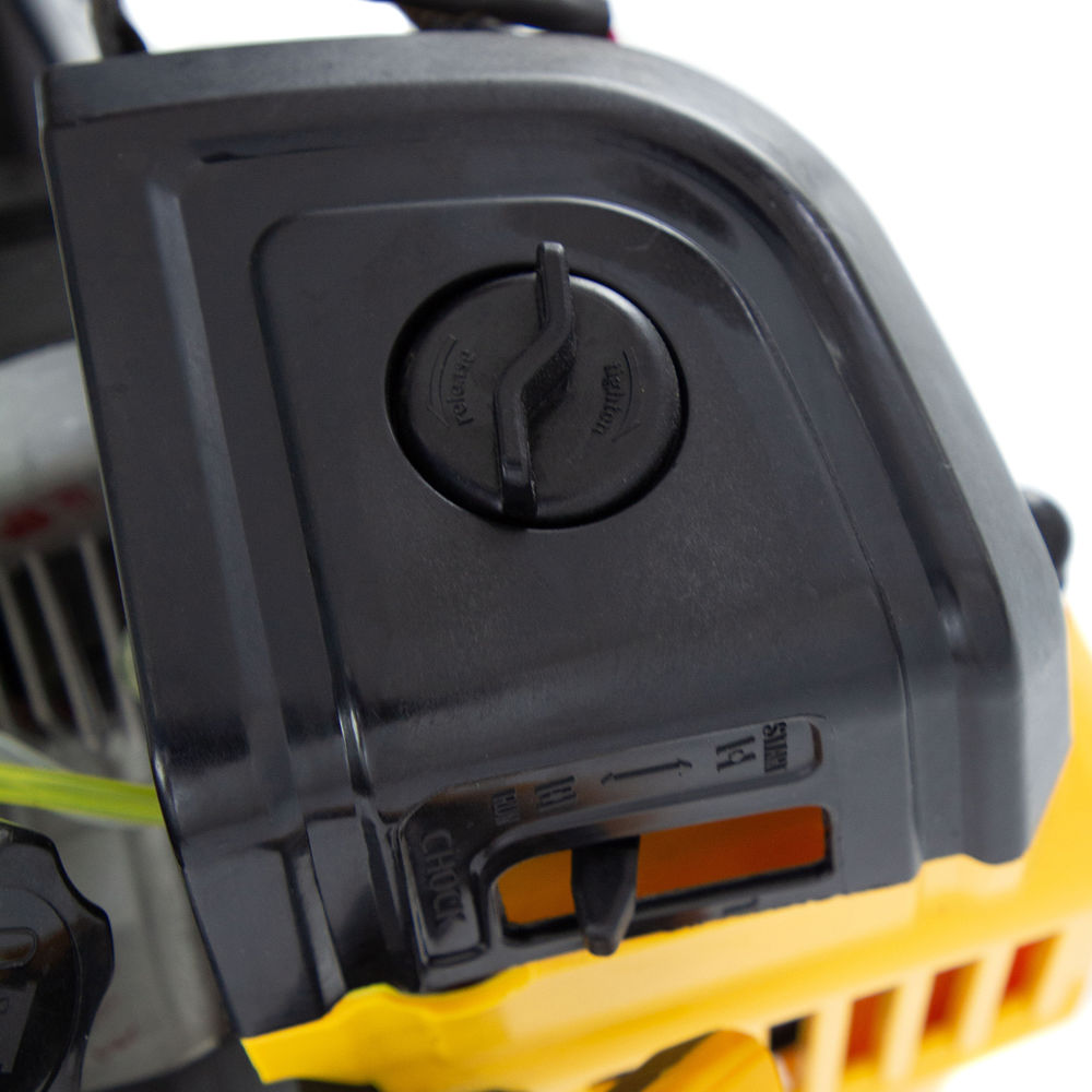 Триммер бензиновый DT 43, 43 см3, 2.5 л. с, неразъемная штанга, состоит из 2 частей Denzel (96224)