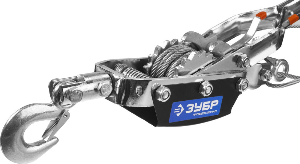 Лебёдка ручная рычажная 4 т, 3 м, в кейсе ЗУБР Профессионал 43105-4-K  