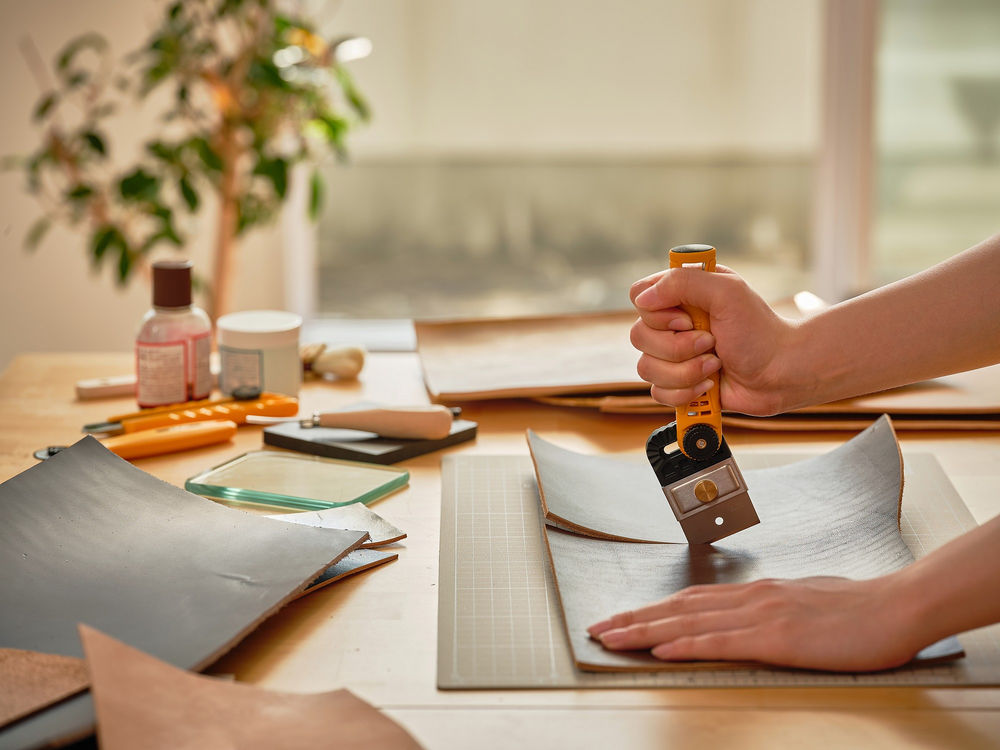 Нож-скребок для реза кожи Hobby Craft Models OLFA OL-BTC-1/DX