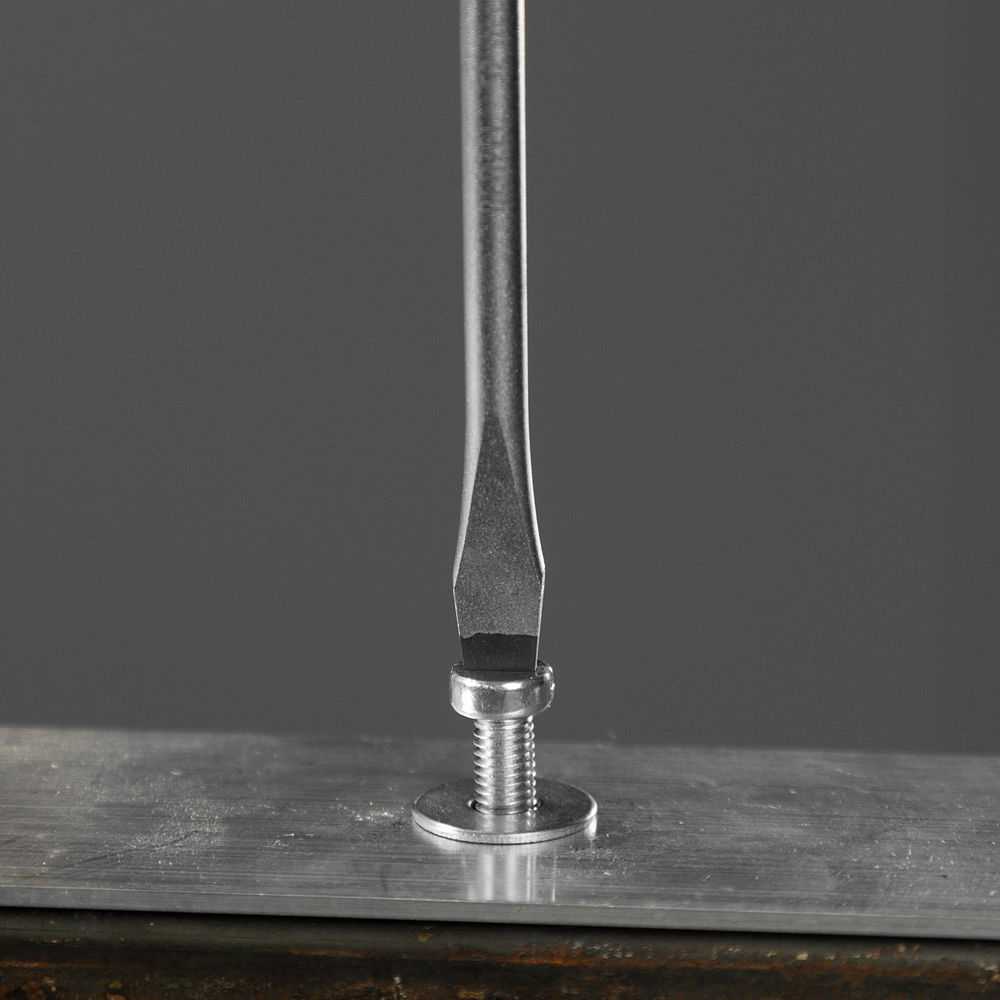 Отвертка, SL5x100 мм, S2, 3к рукоятка Denzel (121967)