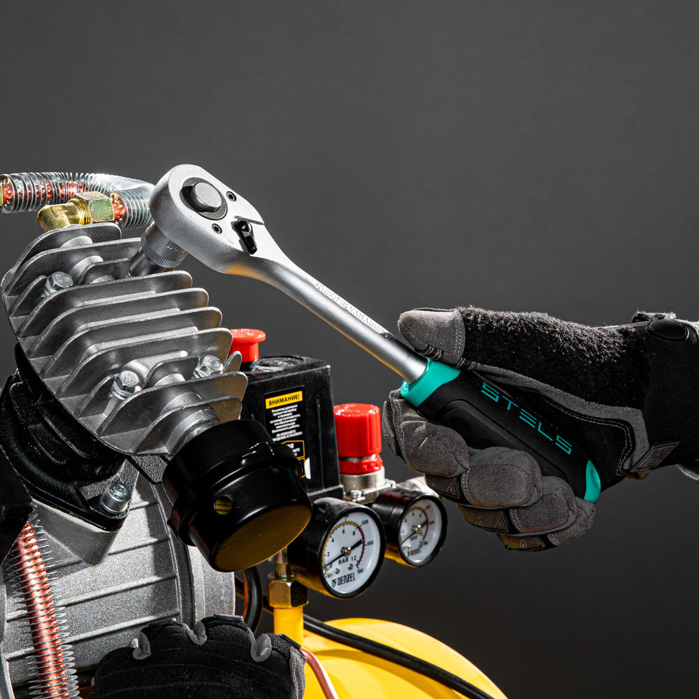 Набор торцевых головок, 1/2, головки 10 - 22 мм, с трещот. ключом, CrV,11 предметов Stels