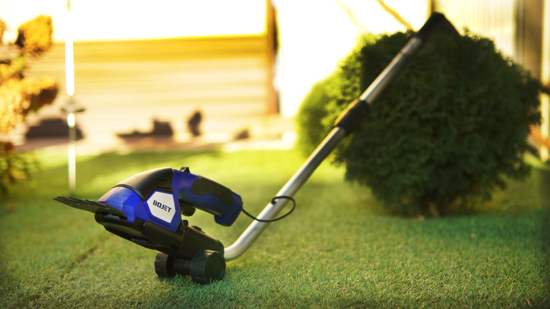 Садовые ножницы-кусторез с удлинённой рукояткой, 7.2В