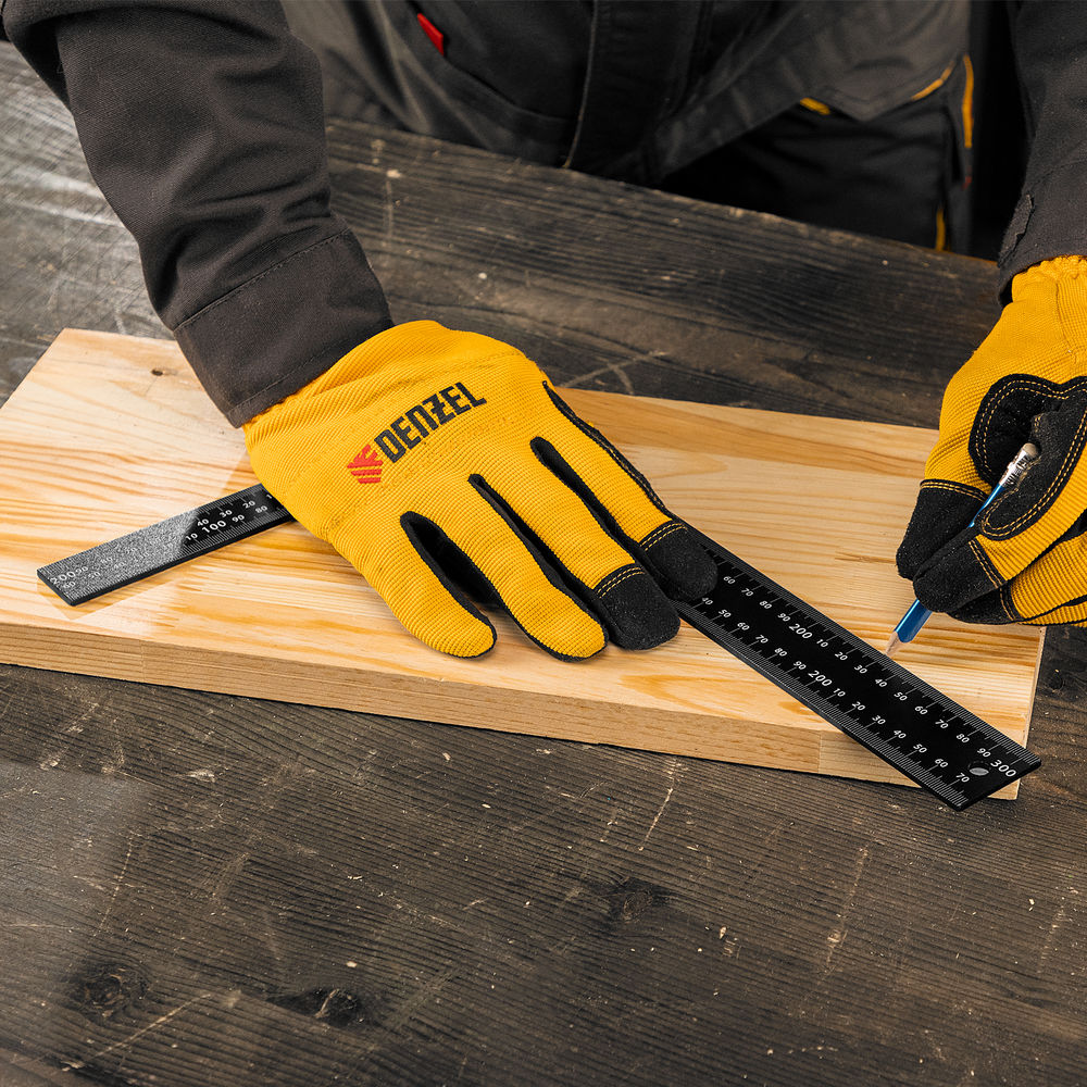 Угольник, 200 х 300 мм, алюминиевый, лазерная гравировка Denzel (32392)