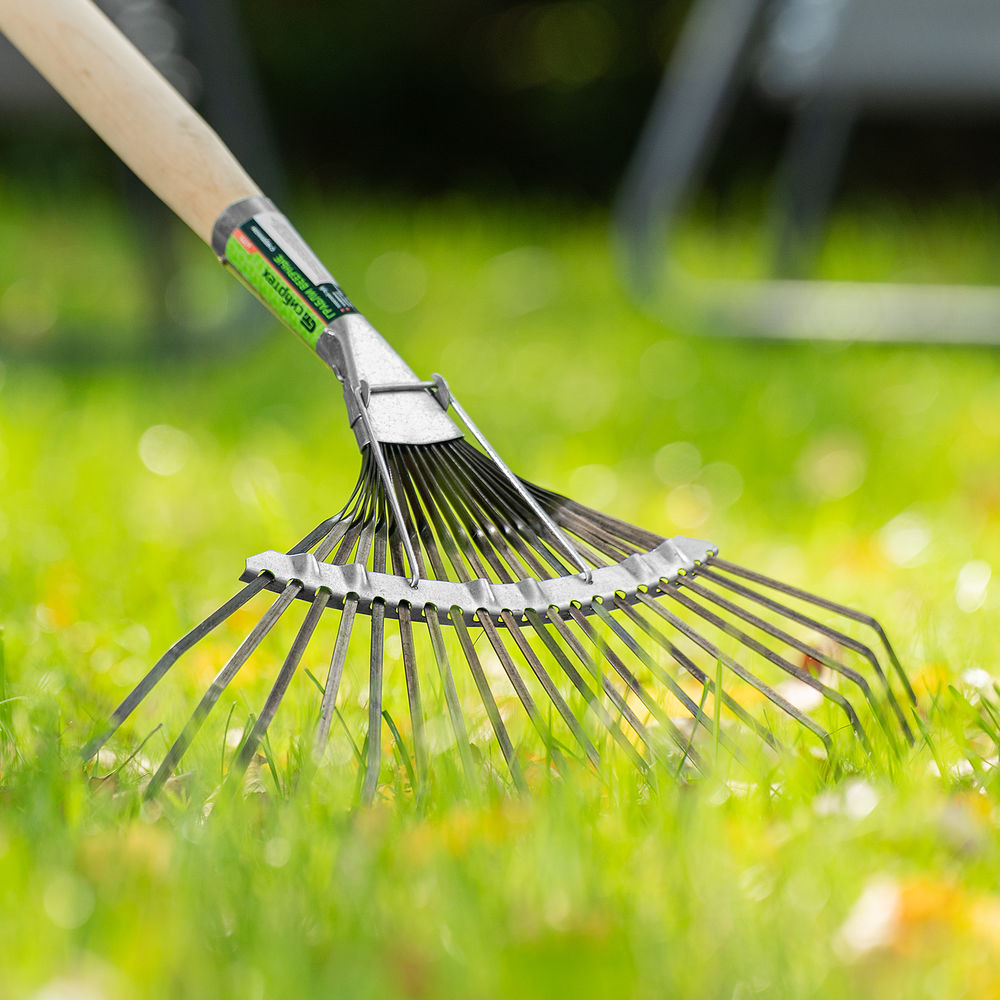 Грабли веерные стальные, 385 мм, 20 плоских зубьев, оксидированные, без черенка, Сибртех (61778)