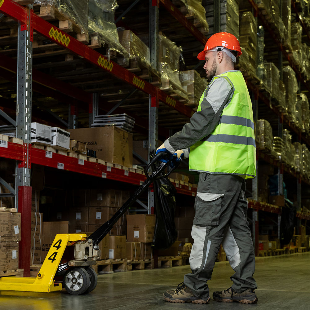 Каска защитная из ударопрочной пластмассы, оранжевая Сибртех (89113)