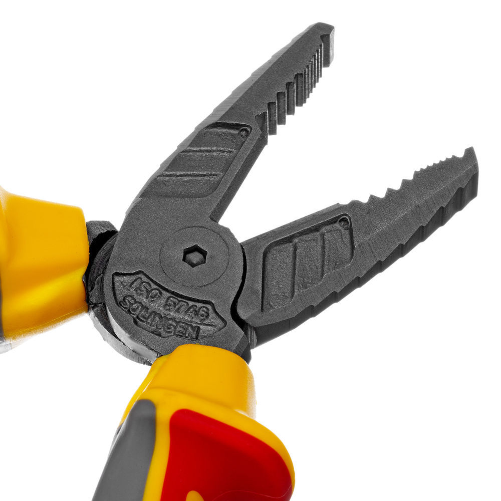 Плоскогубцы комбинированные, диэлектрические трехкомпонентные рукоятки до 1000 В, 180 мм Denzel (17086)