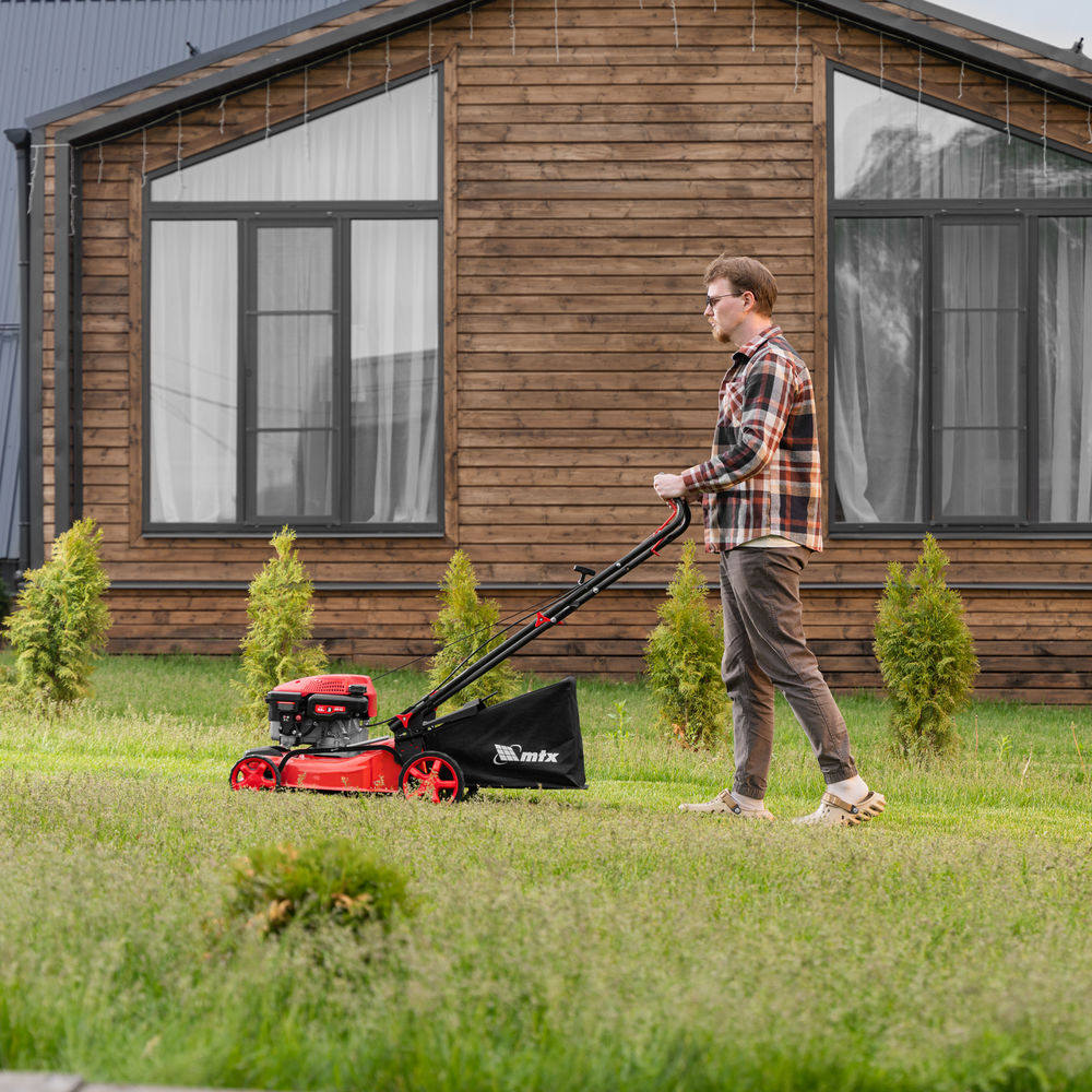 Газонокосилка бензиновая GL41-K, 127 см3, 41 см, 40 л MTX (58836)