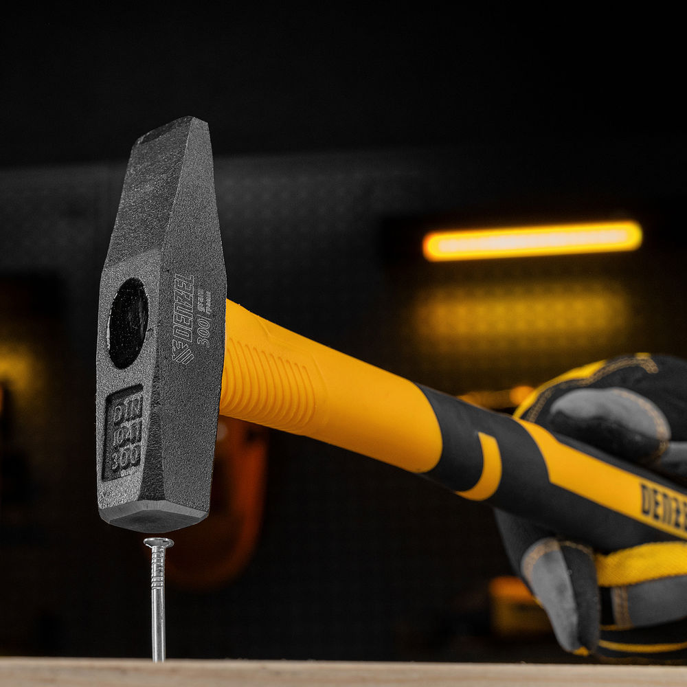 Набор инструментов, 1/2, 1/4, CrV, S2, пластиковый кейс, 84 предмета Denzel