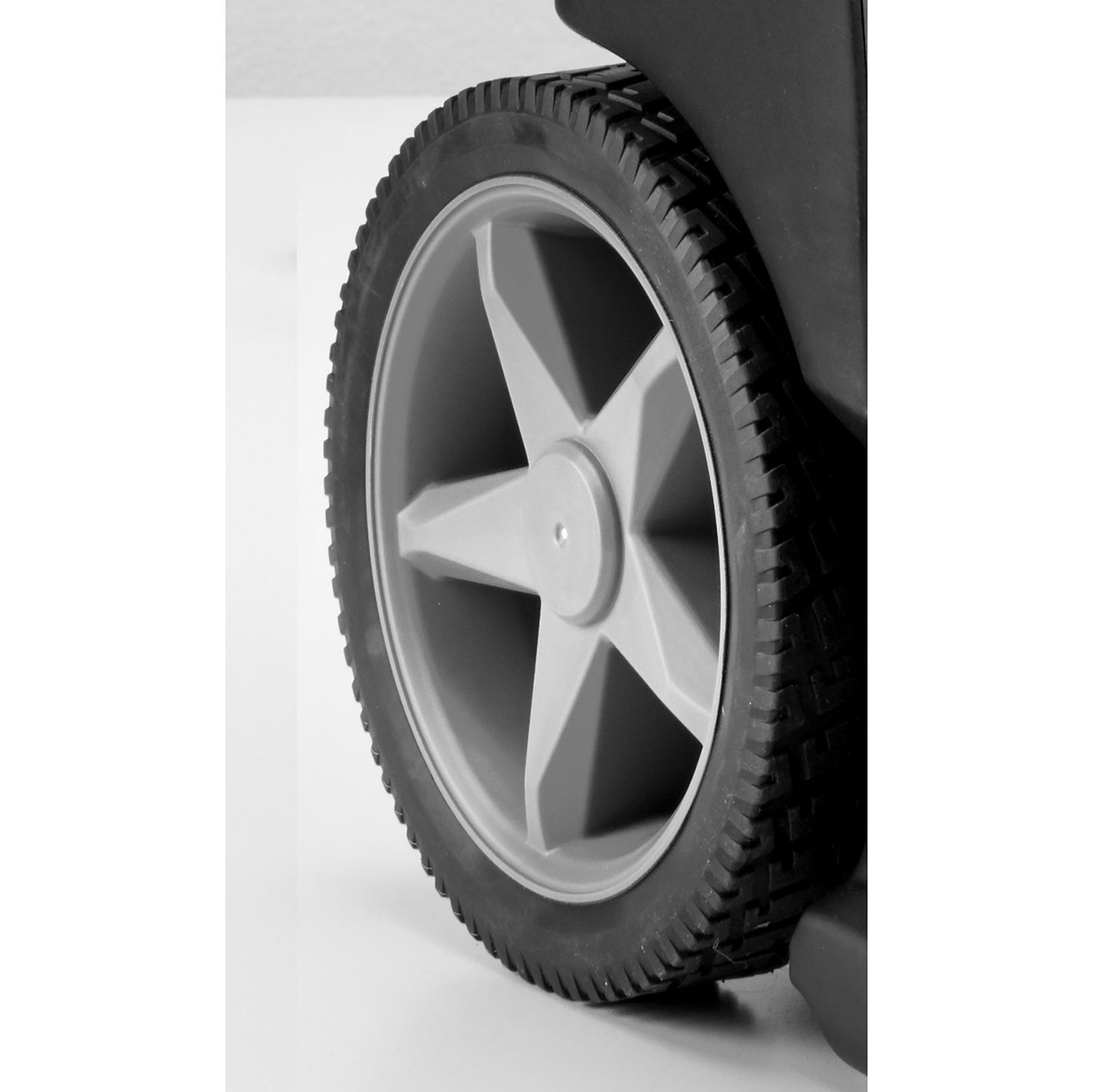 Аппарат (мойка) высокого давления электрический Lavor Ikon 140