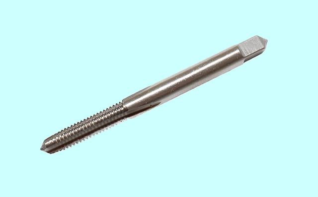 Метчик М 5,0х0,5 м/р.Р18 для глухих отверстий CNIC