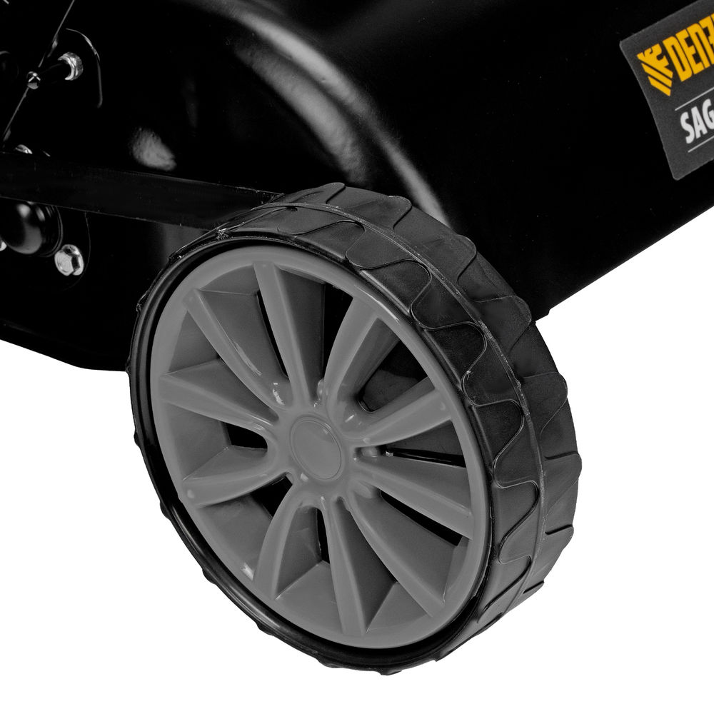 Скарификатор-аэратор бензиновый SAG-400, 212 см3, -15/+10 мм, 40 см Denzel (57802)