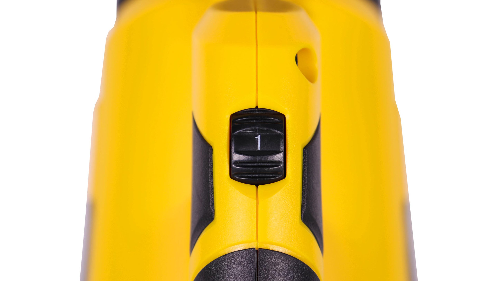 Воздуходувка аккумуляторная 18В4Ач Li-ion1,9кг12мин594м?/ч38м/сек безАКБиЗУ CHAMPION BB1811