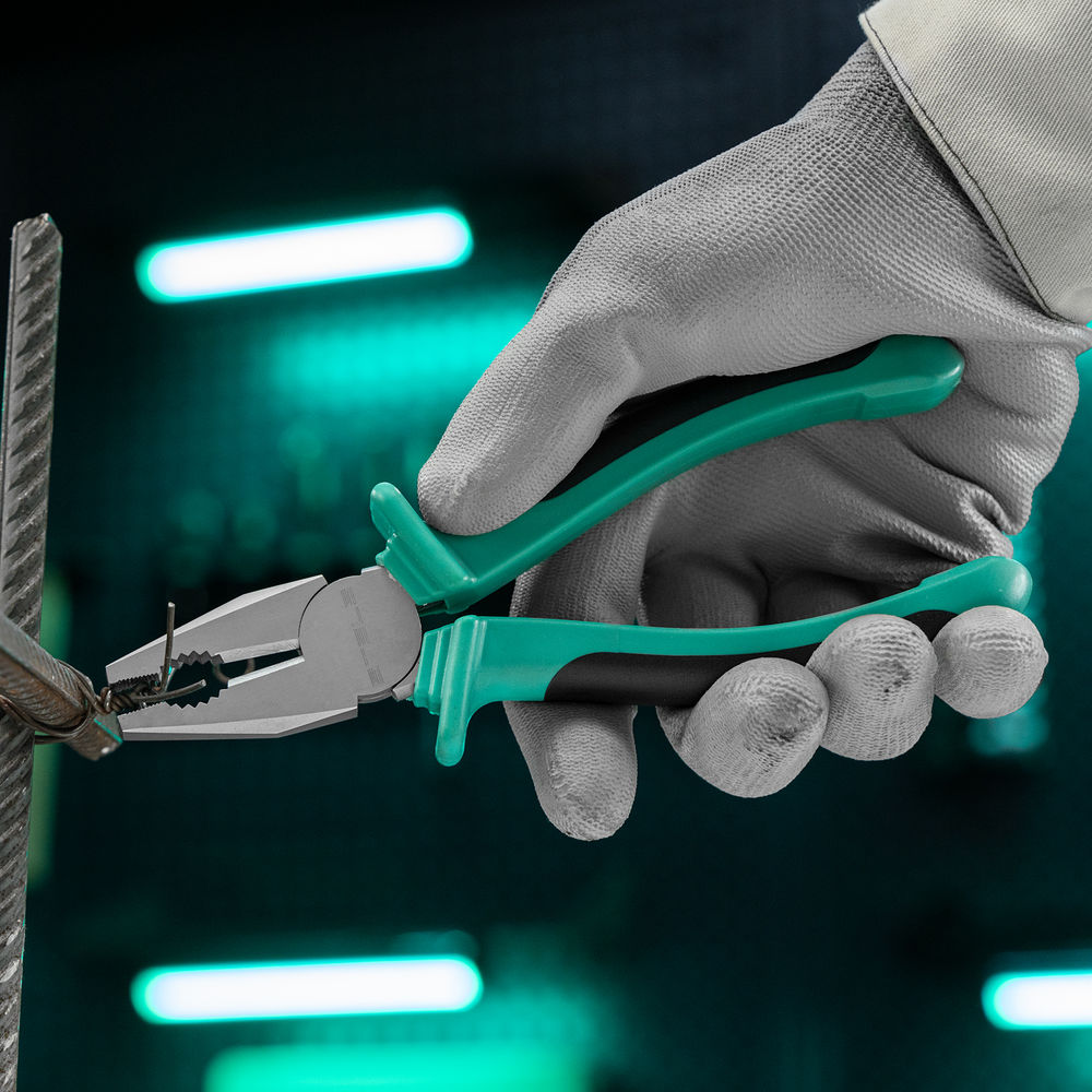 Набор инструментов, 1/2, 1/4, CrV, 12 гранные головки, пластиковый кейс, 76 предметов Stels