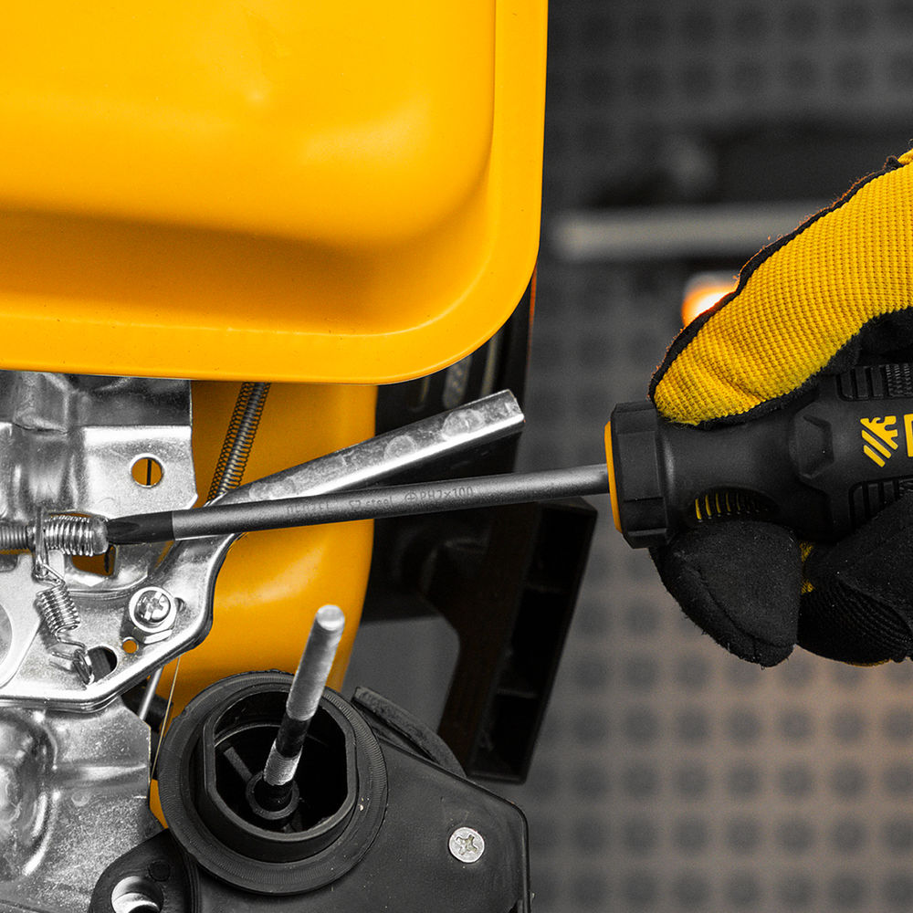 Отвертка, PH2х100 мм, S2, 3к рукоятка Denzel (121787)