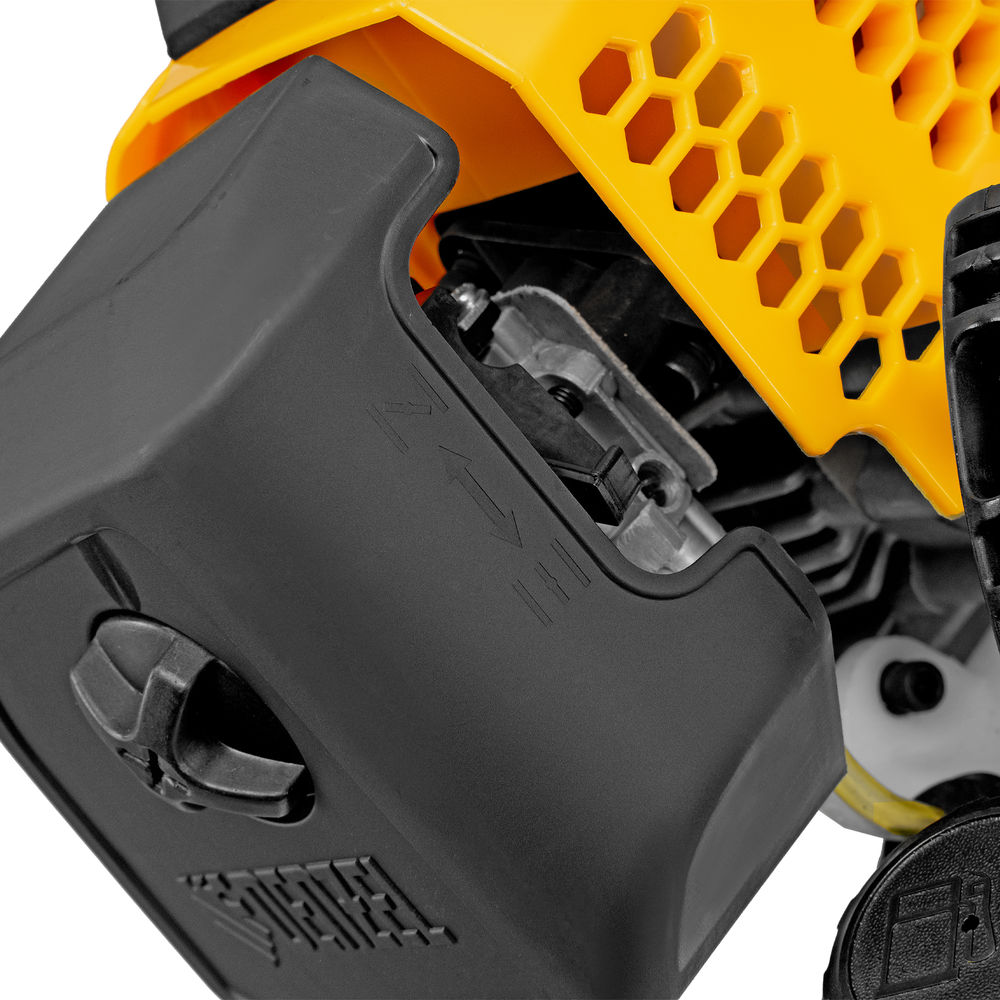 Триммер бензиновый DGT 520, 52 см3, 3 л. с, неразъемная штанга, состоит из 2 частей Denzel (96238)