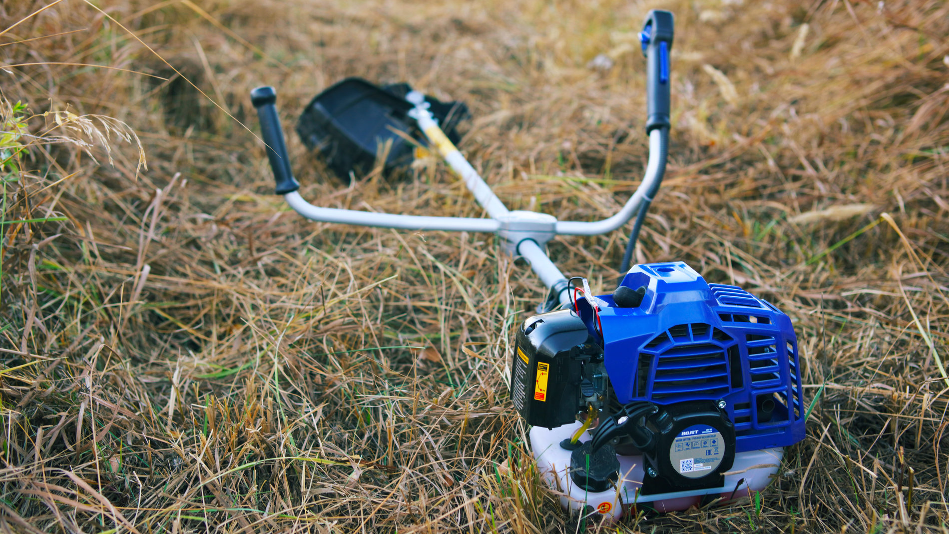 Триммер бензиновый коса 2-х тактн. 52 см? 43 см леска+нож