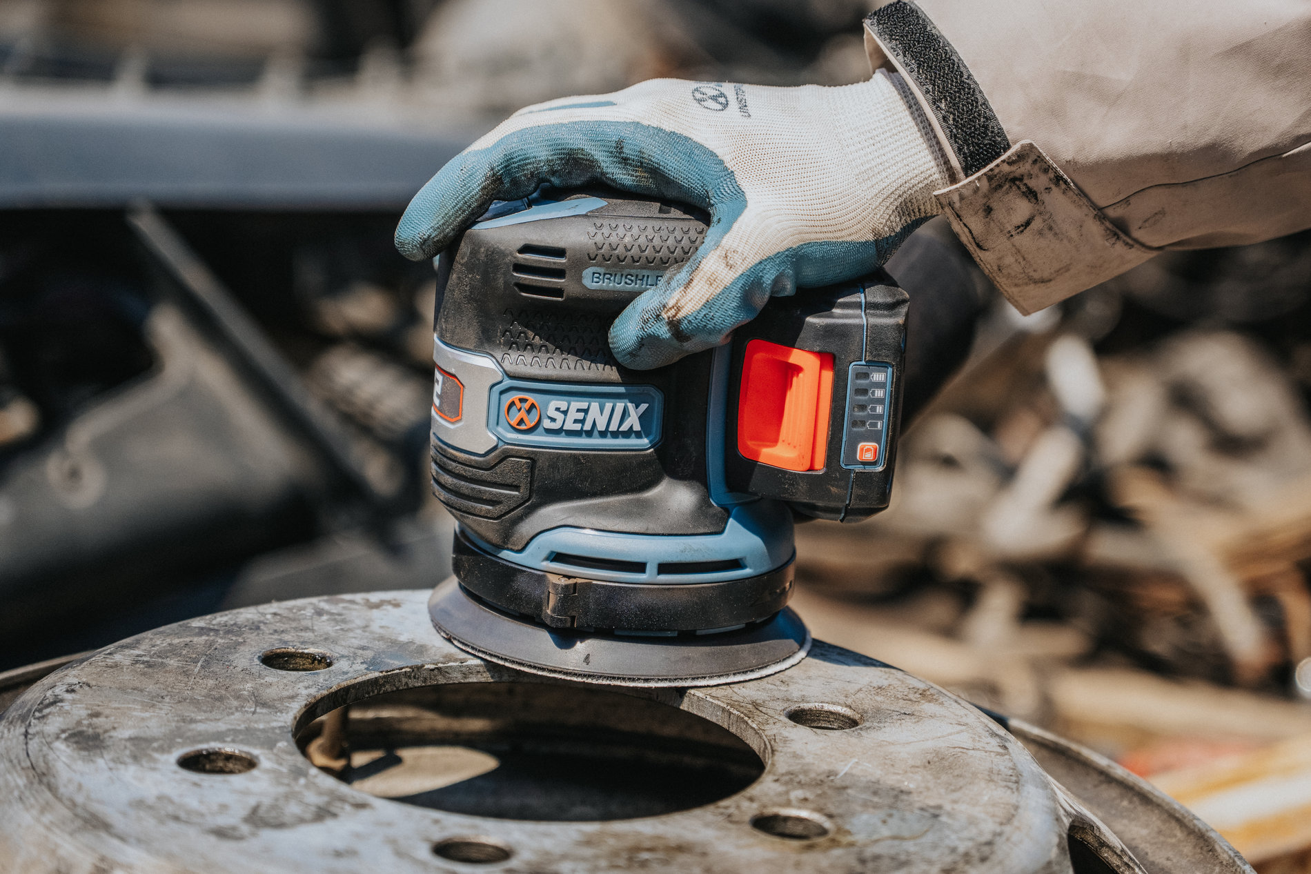 Орбитальная (эксцентриковая) шлифмашина, бесщ.дв., 125 мм, с 1 АКБ, 1 ЗУ X2 20В