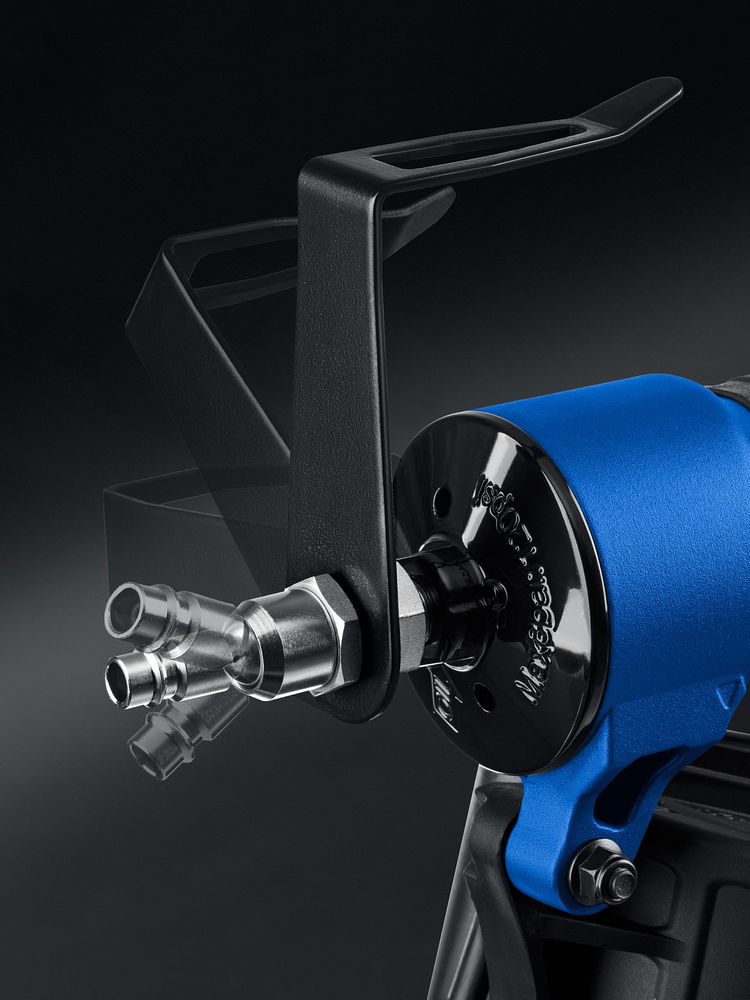 Нейлер пневматический финишный DA34-64 для реечных гвоздей 15Ga, 32–64 мм ЗУБР Профессионал 31926