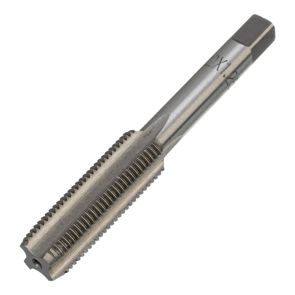 Набор метчиков и плашек М2-М18, 110 шт, металлический кейс Matrix (773110)