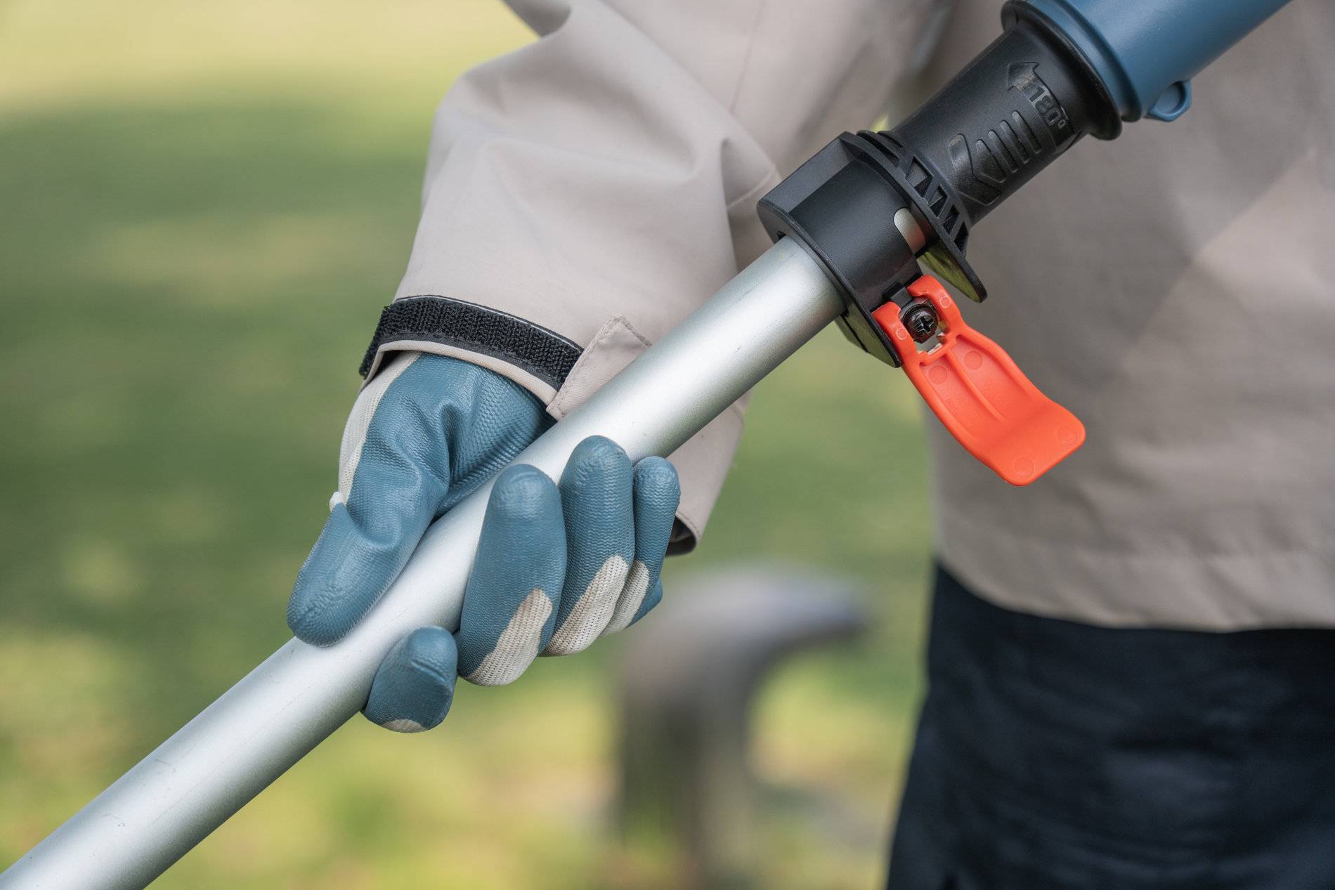 Триммер аккумуляторный, серия X2, 20В, 30.5 см., с 1 АКБ, 1 ЗУ