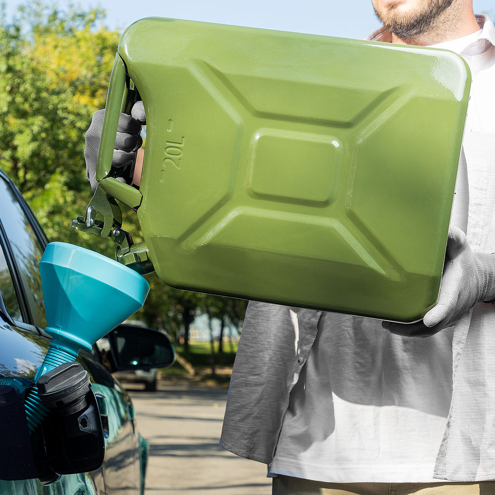 Канистра для ГСМ, металлическая, 20 литров Stels (53145)