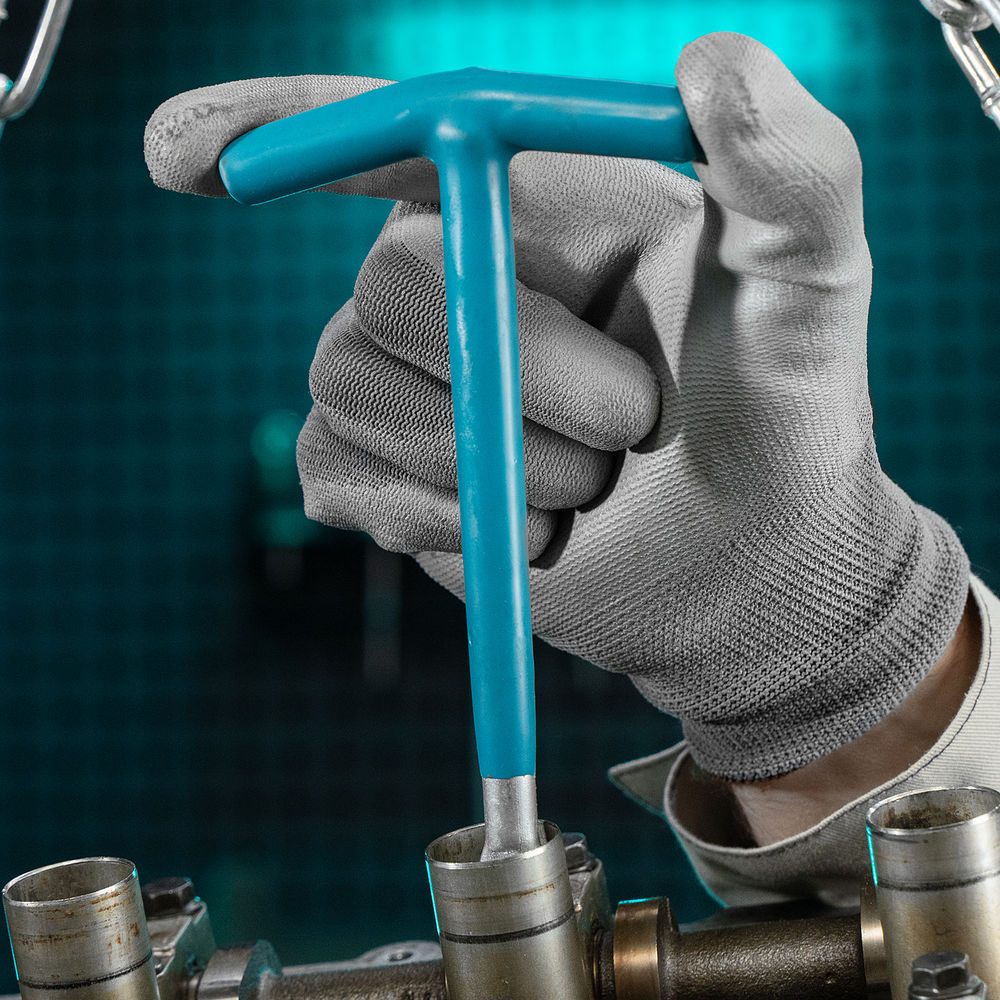 Ключ свечной карданный 16 х 250 мм Stels