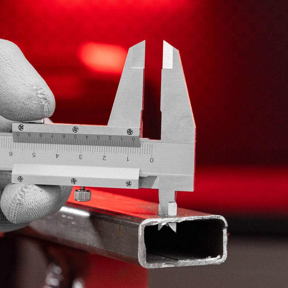 Штангенциркуль, 150 мм, цена деления 0.02 мм, металлический, с глубиномером Matrix (316315)