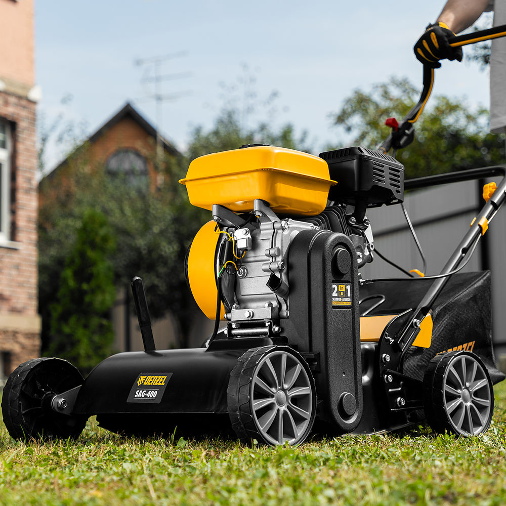 Скарификатор-аэратор бензиновый SAG-400, 212 см3, -15/+10 мм, 40 см Denzel (57802)