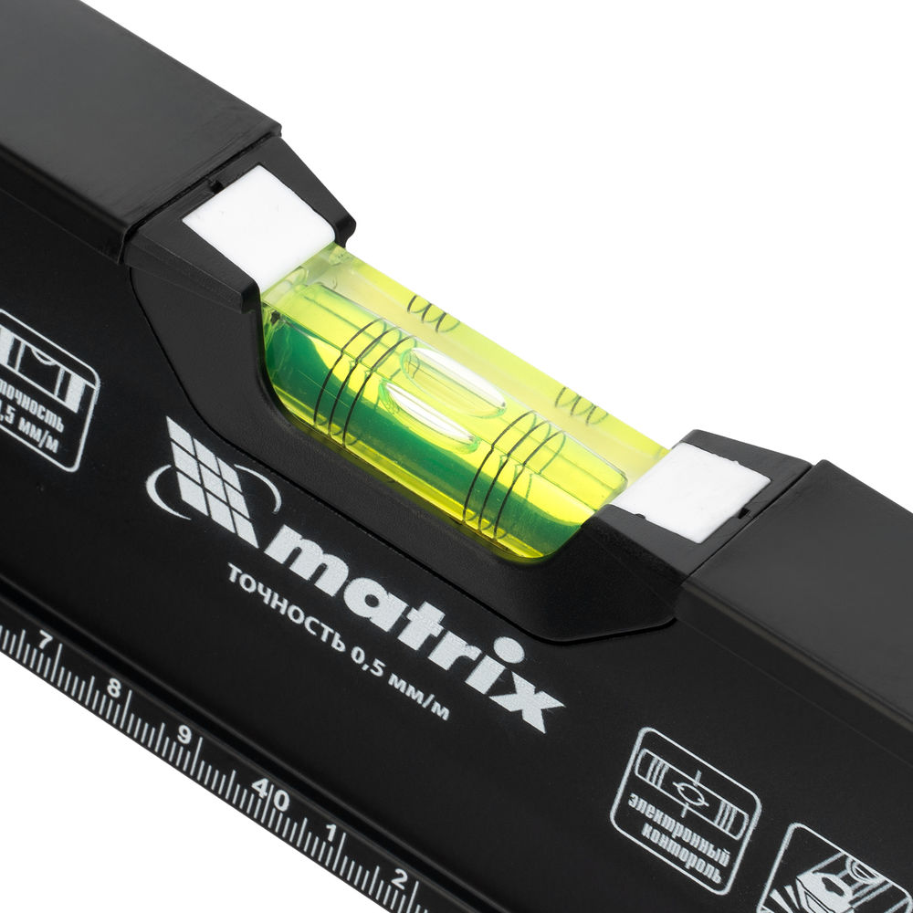 Уровень алюминиевый, усиленный, фрезерованный, 3 глазка, двухкомпонентные рукоятки, 800 мм Matrix (34362)