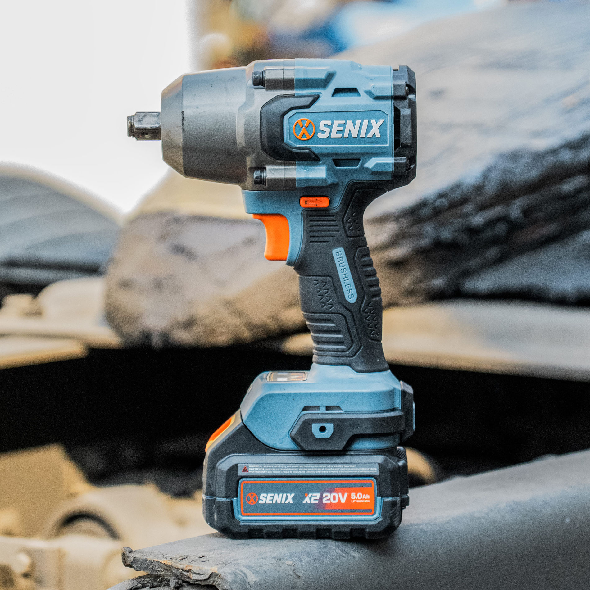 Импульсный гайковерт 1/2, 750 Нм, 1х4Ач, ЗУ, кейс X2 20В