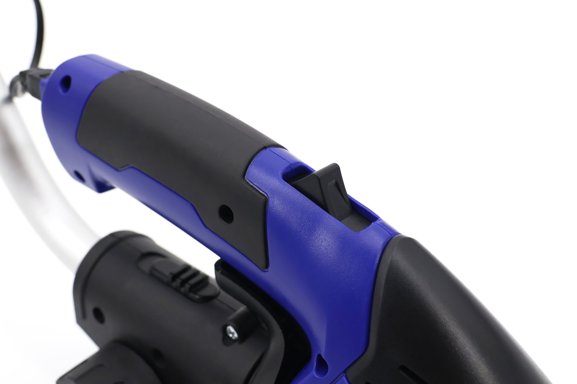 Садовые ножницы-кусторез с удлинённой рукояткой, 7.2В