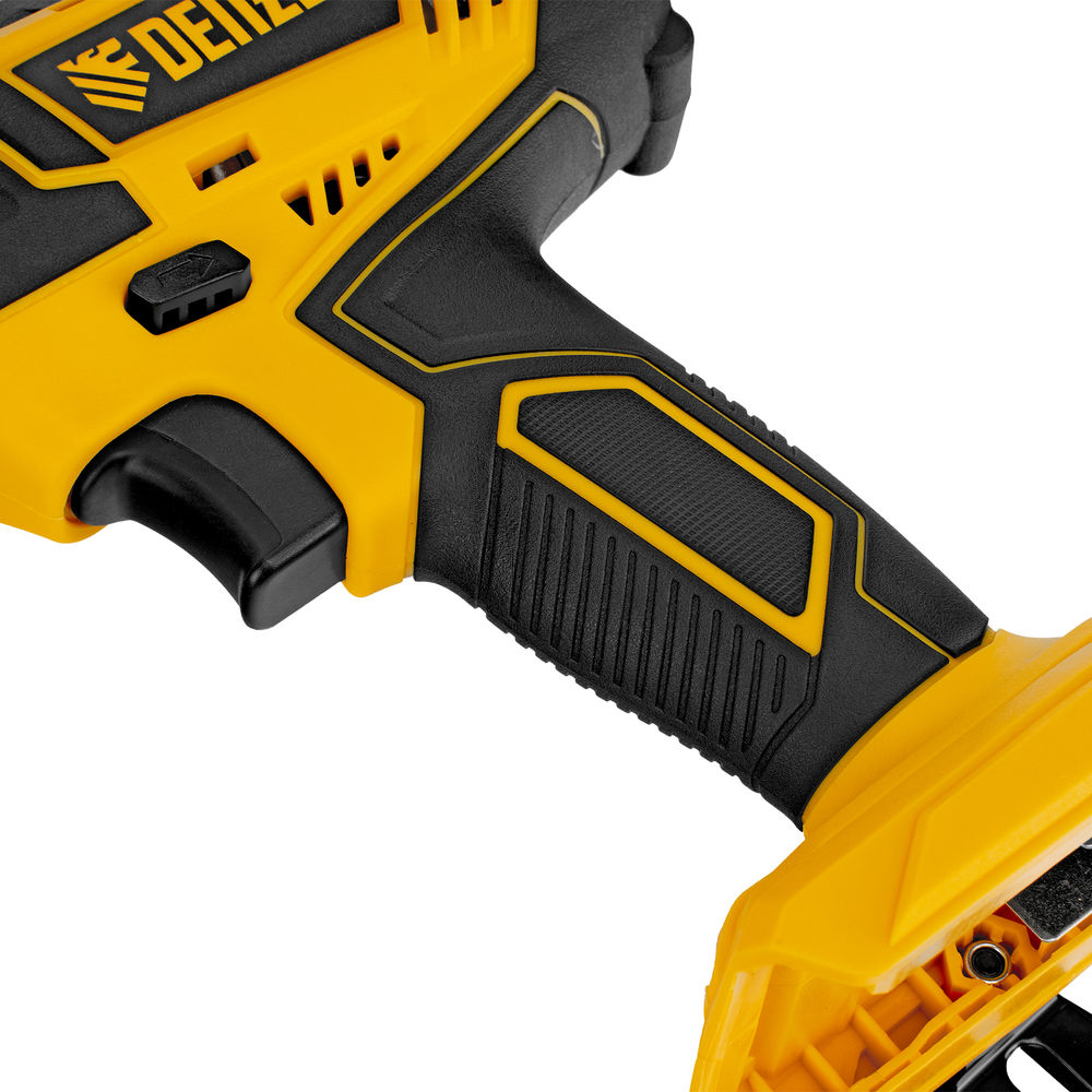 Дрель-шуруповерт аккумуляторная CDL-18-0, Li-Ion, 18 В Denzel (26117)