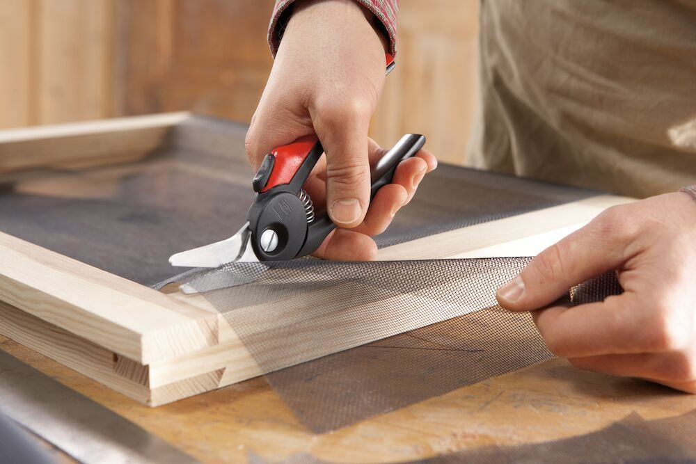 D48A-2 Ножницы комбинированные, изогнутые, 190 мм, лезвия с зубцами, нерж, эргономичные ручки ERGO (ER-D48A-2)