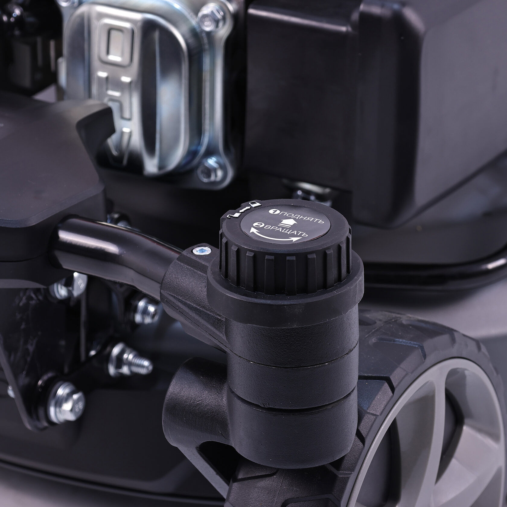 Газонокосилка бензиновая (бензокосилка) EVOline LMG 51 CVE TURN