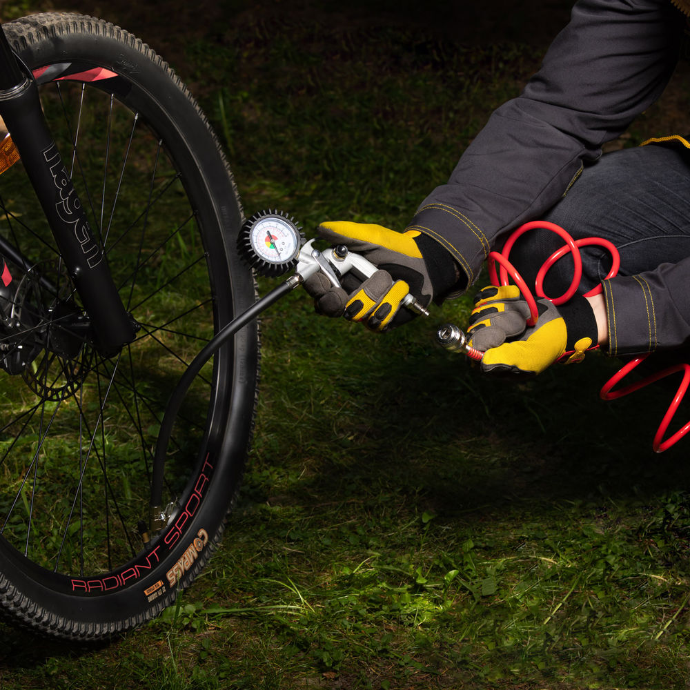 Пистолет для подкачки шин, пневматический Matrix (57322)