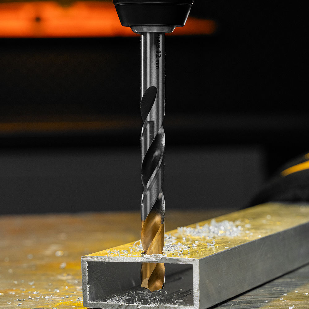 Сверло спиральное по металлу 12 x 151мм, Р6М5, Golden Tip, многогранная заточка Denzel (718287)