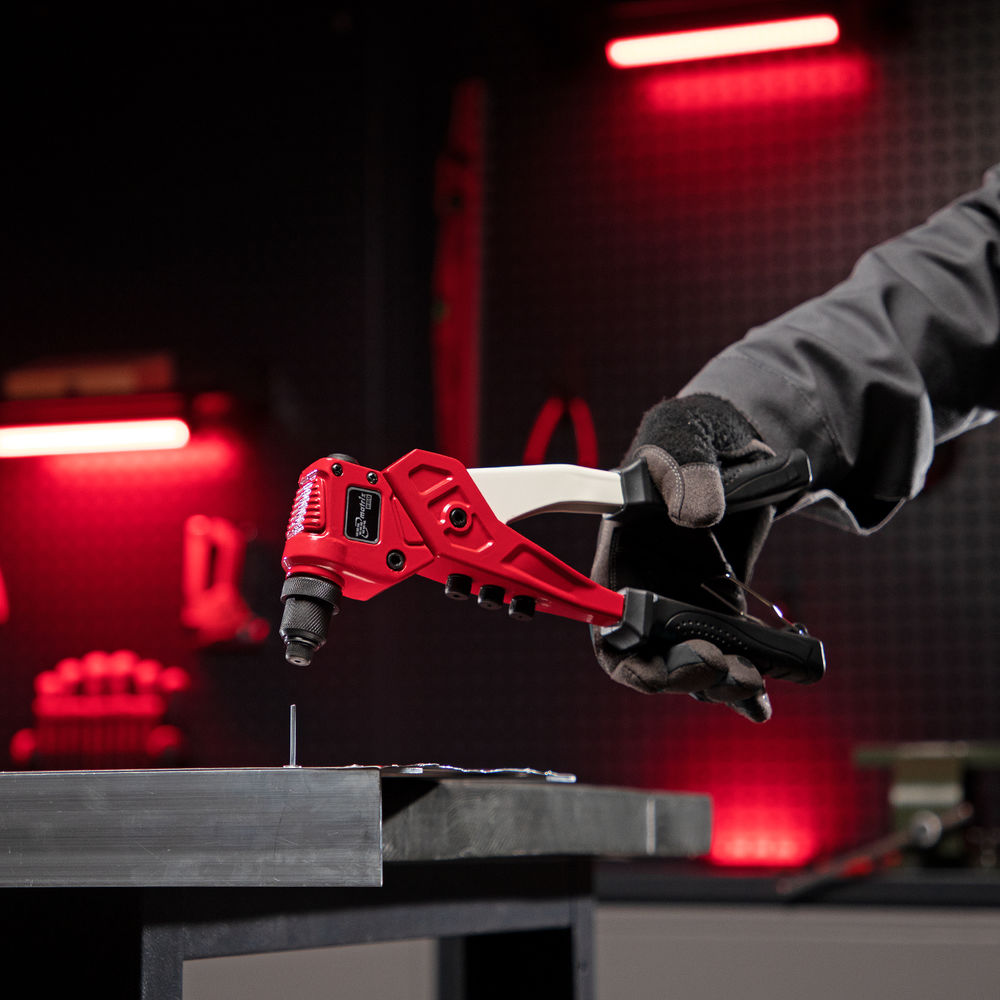 Заклепочник литой, поворотный, 290 мм, 0-360 град, заклепки 2.4-3.2-4.0-4.8 мм, Pro Matrix (40547)