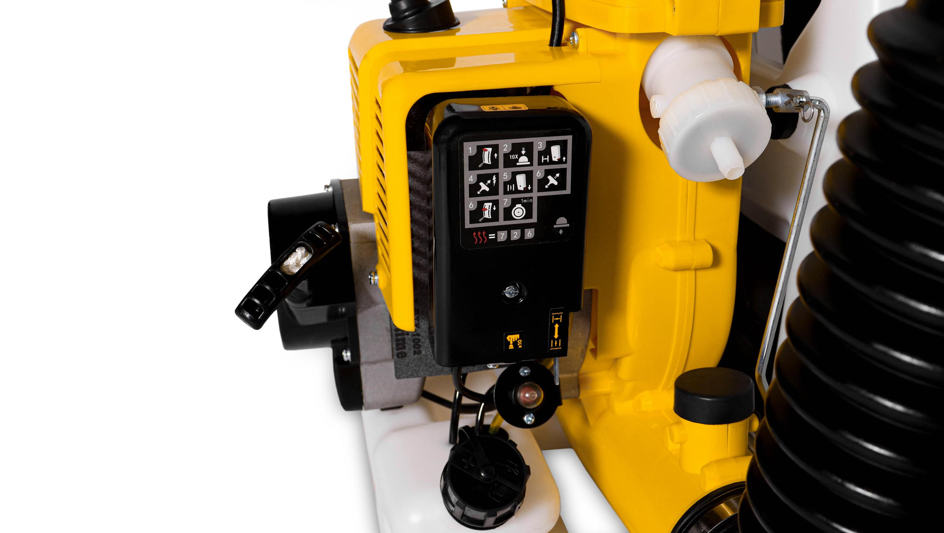 Опрыскиватель-распылитель PRO 4кВт 91,6см? 22м бак16л 0,14-3,5 л/мин 13,2кг CHAMPION PS282