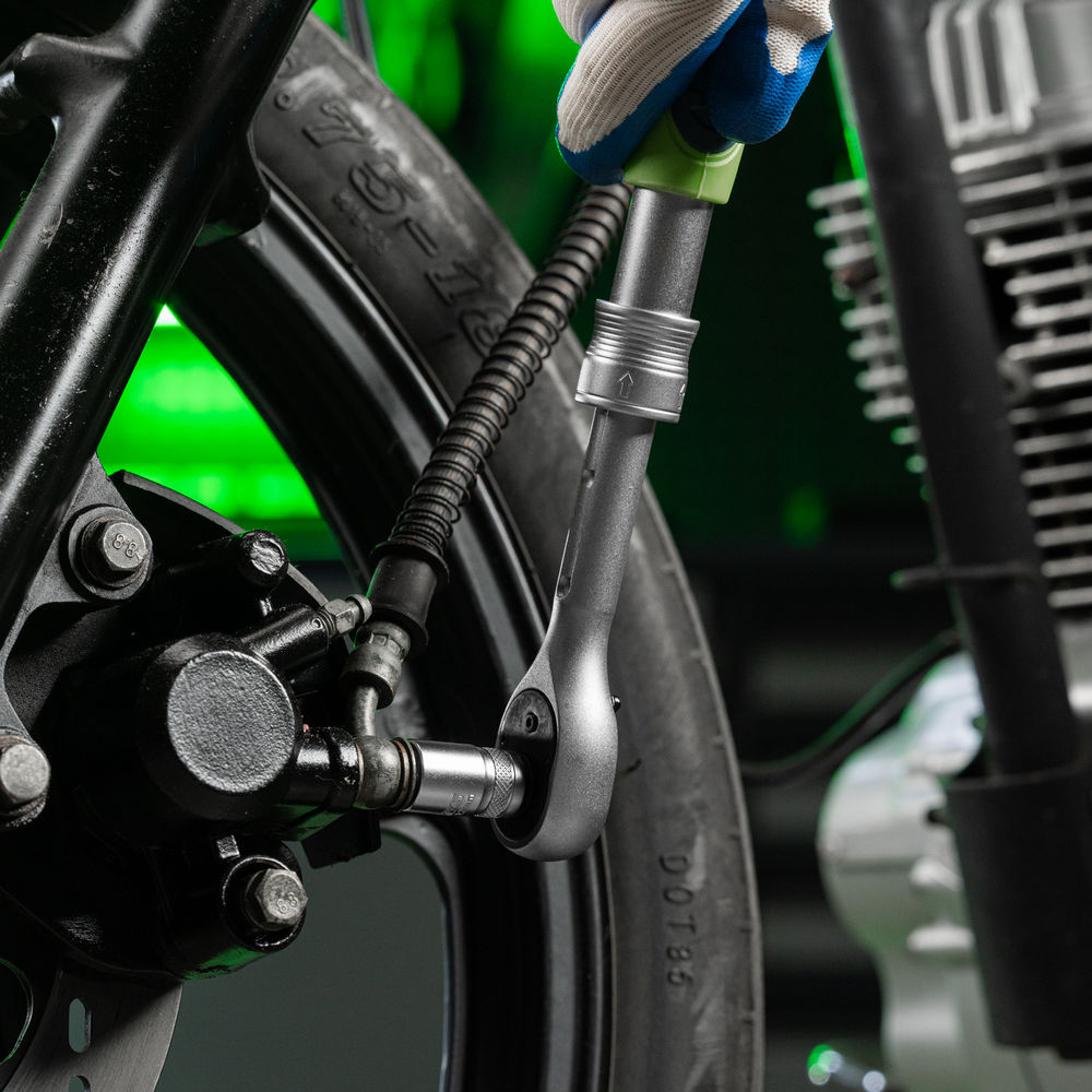 Ключ-трещотка телескопический 3/8, 215-315 мм, 72 зуба, с быстрым сбросом Сибртех