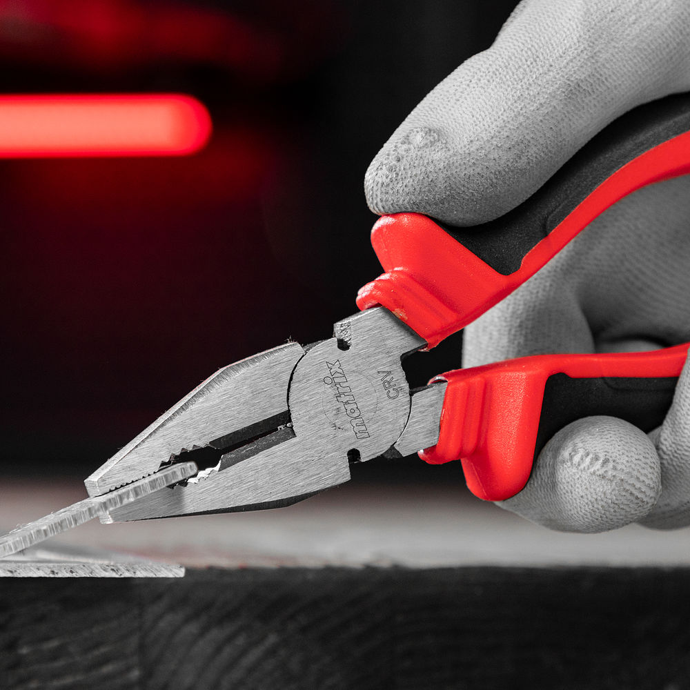 Плоскогубцы комбинированные, 160 мм, хром-ванадий, двухкомпонентные рукоятки Matrix (17090)