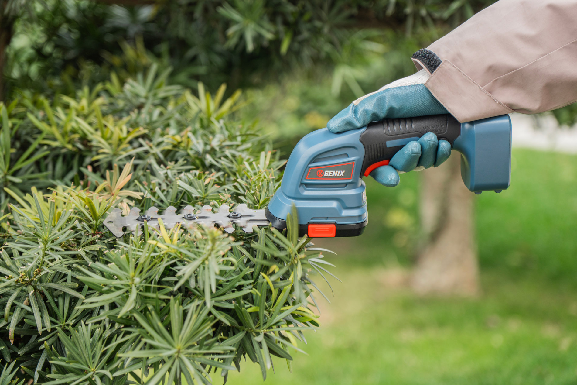 Садовые ножницы-кусторез аккумуляторные 7.2В, 96 мм/150 мм