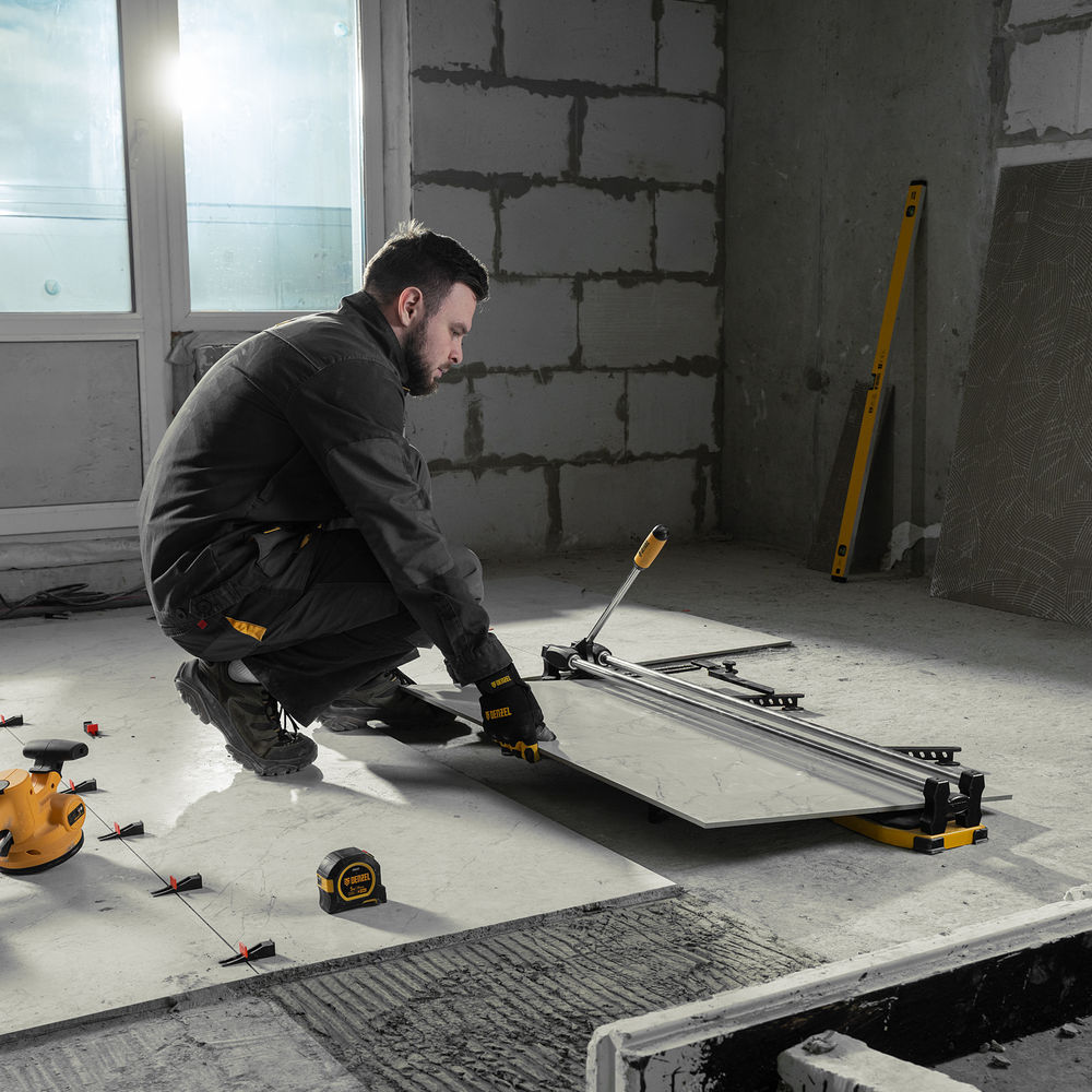 Плиткорез 1000х14мм, цельнометал. напр., каретка на подш., стальная станина, рукоятка-пенал Denzel (877012)