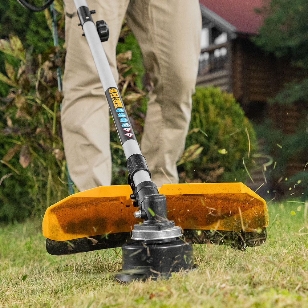 Триммер бензиновый DR-43S, 43 см3, разъемная штанга, состоит из 2 частей Denzel (96274)