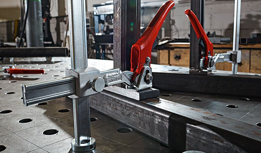 TWV28-30-17-2K Зажимной элемент с регулируемой глубиной захвата для сварочных столов 300/40-175, 5.5 кН, 2К ручка (BE-TWV28-30-17-2K)