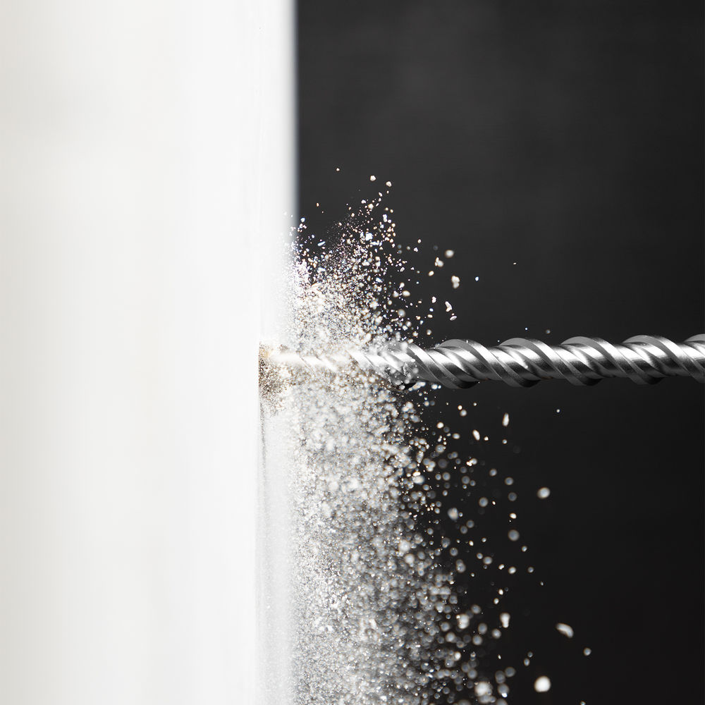 Бур по бетону, двойная спираль, три пылеотводящие кромки, 18 x 600 мм DENZEL (705046)